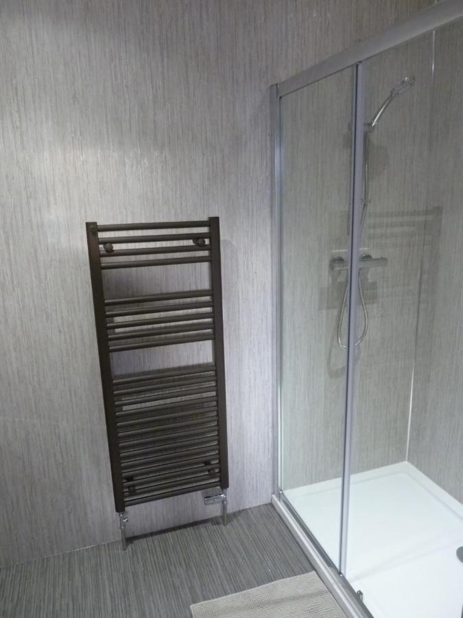 Inverness. Private Double Room With En Suite. Room Only. ภายนอก รูปภาพ