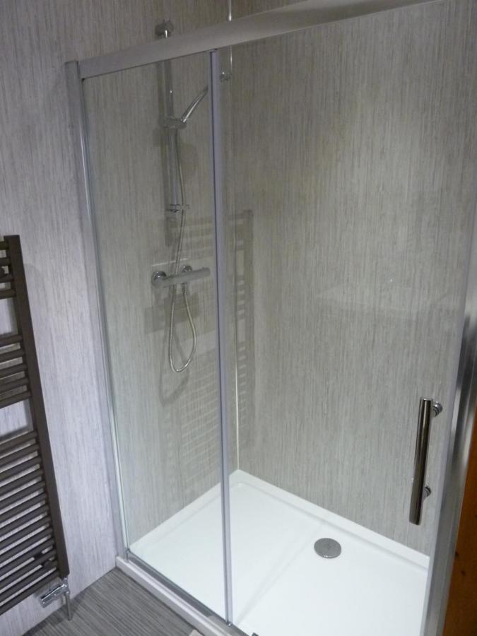Inverness. Private Double Room With En Suite. Room Only. ภายนอก รูปภาพ