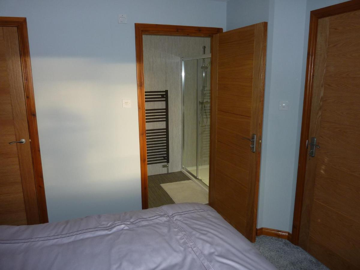 Inverness. Private Double Room With En Suite. Room Only. ภายนอก รูปภาพ